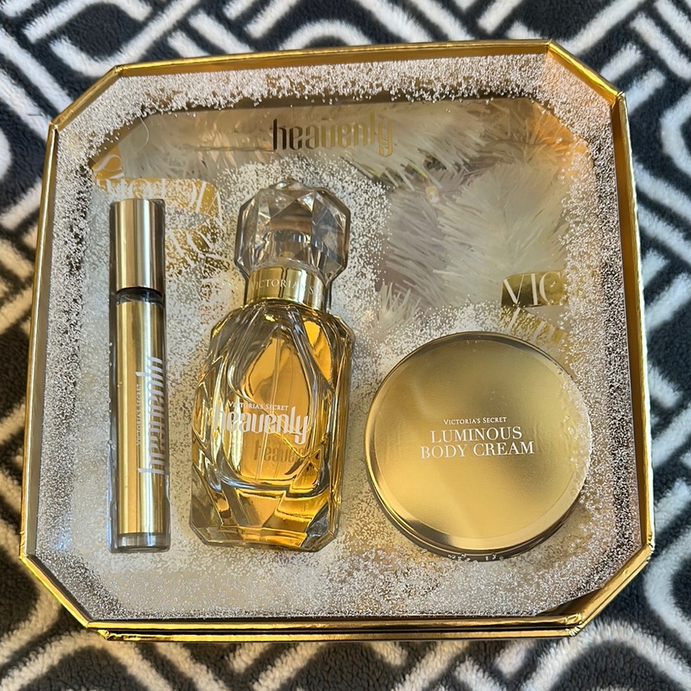 Victoria’s Secret Trio Gift Set